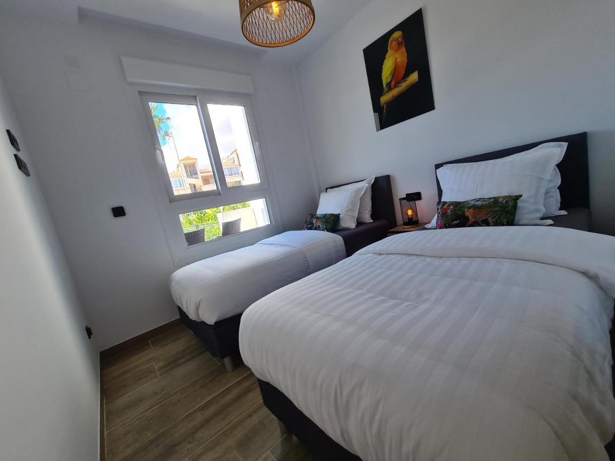 Residence Bali Torrevieja Exterior photo