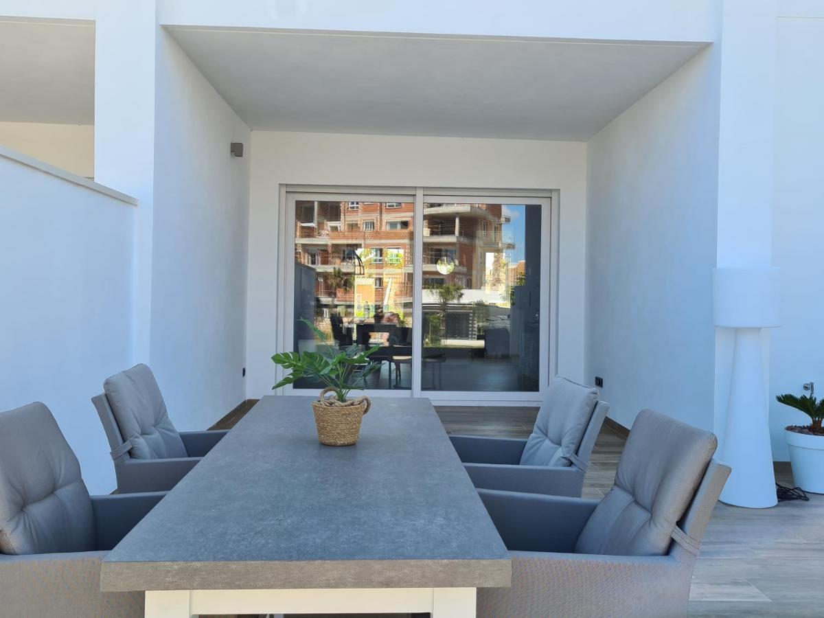 Residence Bali Torrevieja Exterior photo